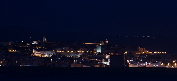 Cagliari by night - da Giorgino (40D_0783_1).jpg